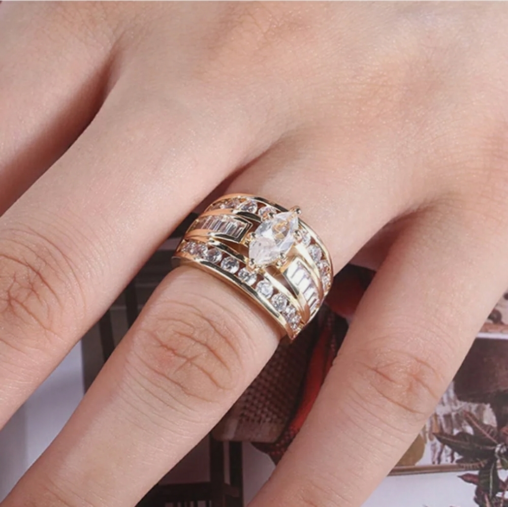 FINAL SALE Gold Plt. White Sapphire Lab Simulated Diamond Ring - Picture 4 of 4